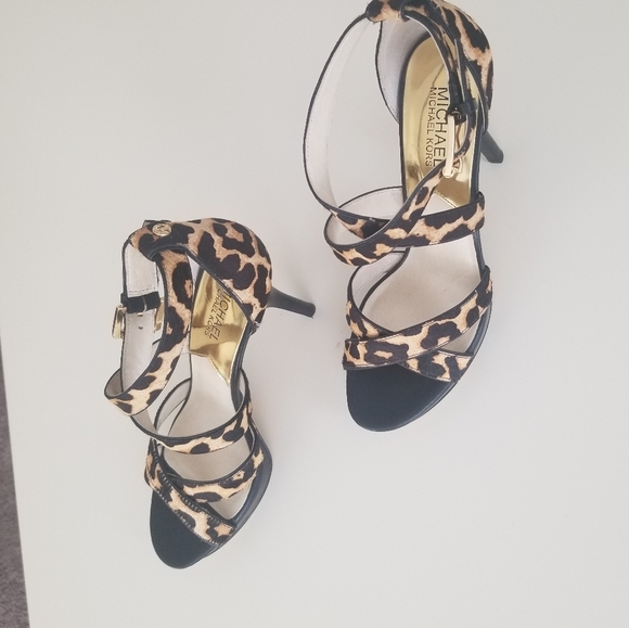 💥New Gorgeous MK leopard heels Size 8 - Picture 7 of 7